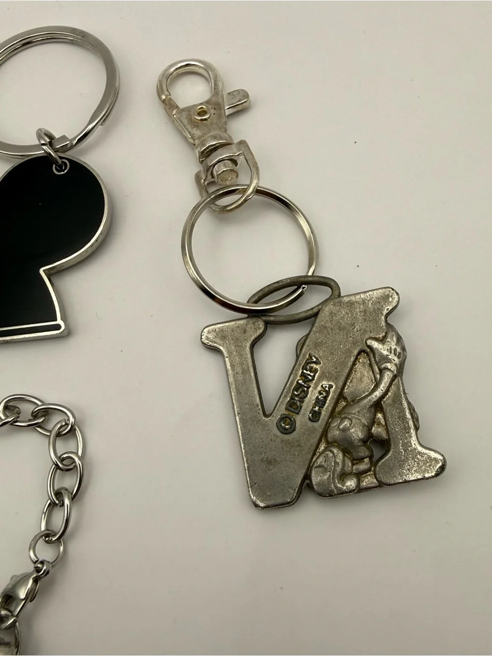 Disney Mickey Pluto 2019 Keychain Bracelet Charm Tinker Bell Locket Lot of (4)